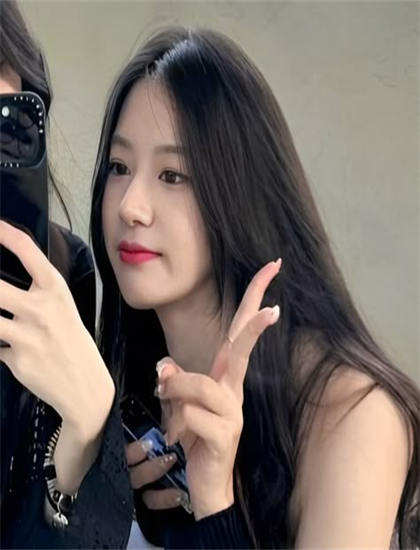 捅了语文老师一节课_打扑克很疼但是视频很长完整版_女教师被开除:发视频者疑被人肉